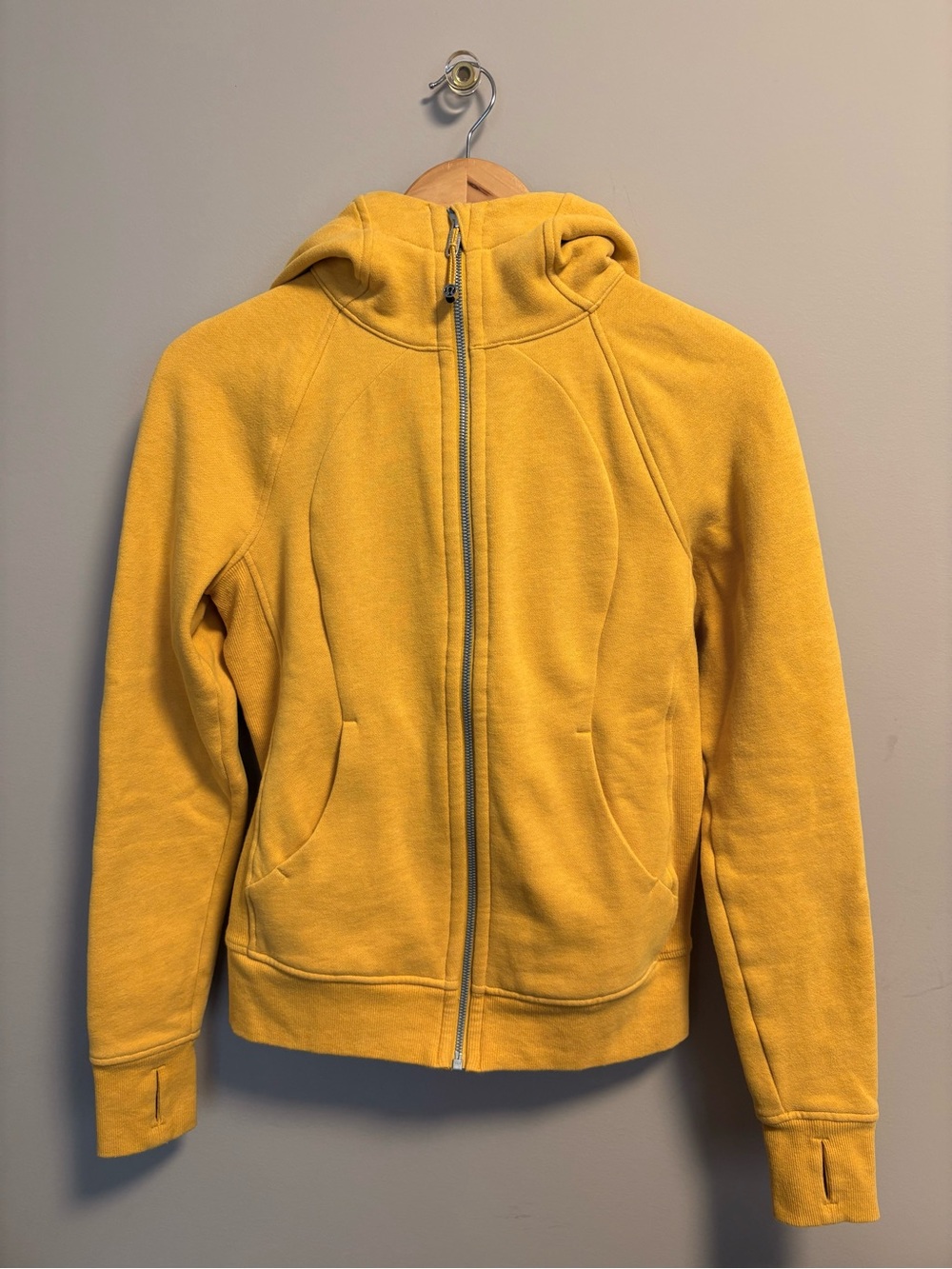 Lululemon Scuba Hoodie Sz 4